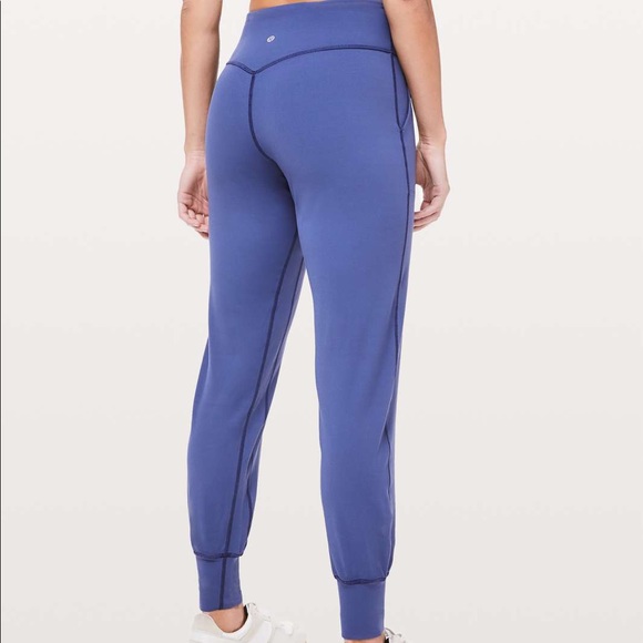Lululemon align Joggers - Picture 2 of 5